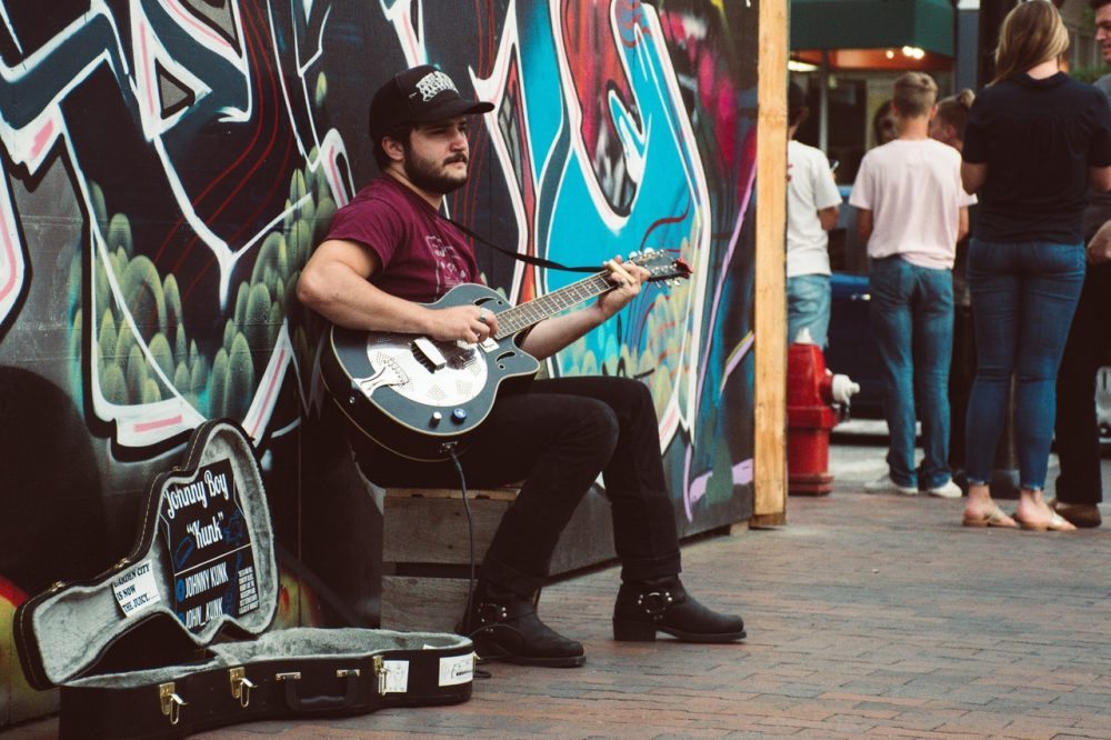 fender passport mini busking